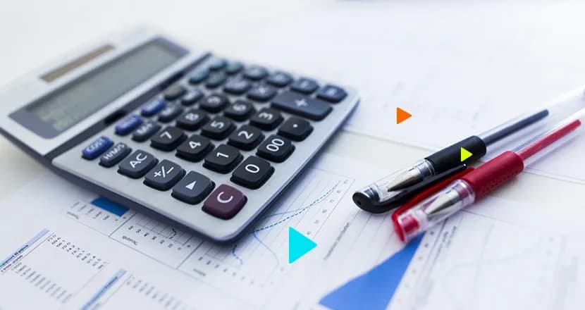 calculadora representando os novos impostos da reforma tributária