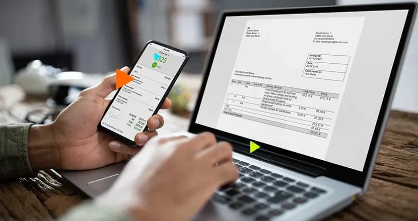 pessoa emitindo recibo online