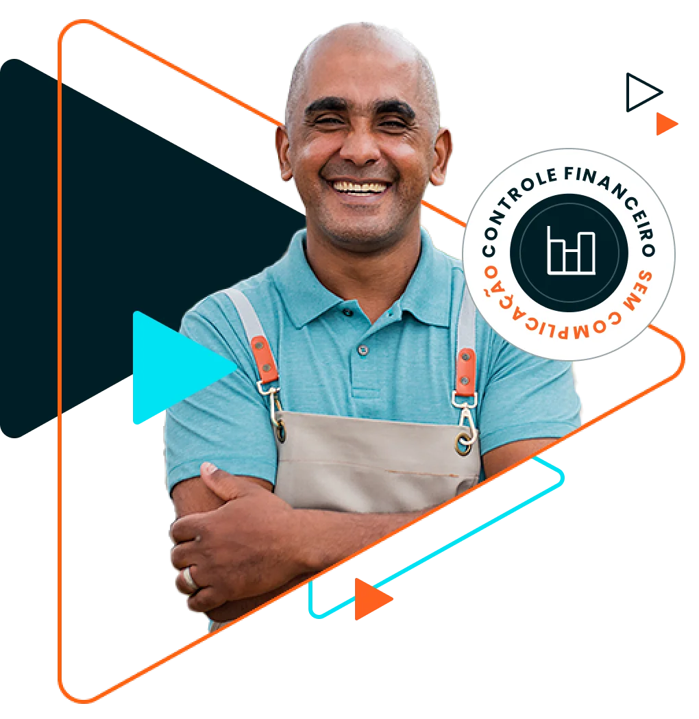 Imagem de um homem com os braços cruzados sorrindo e ao lado direito dele tem um selo escrito controle financeiro sem complicação