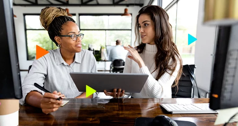 Direito Societário: sócias conversando